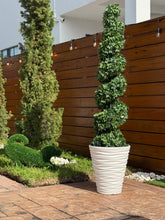 Wave City Medium Planter - White