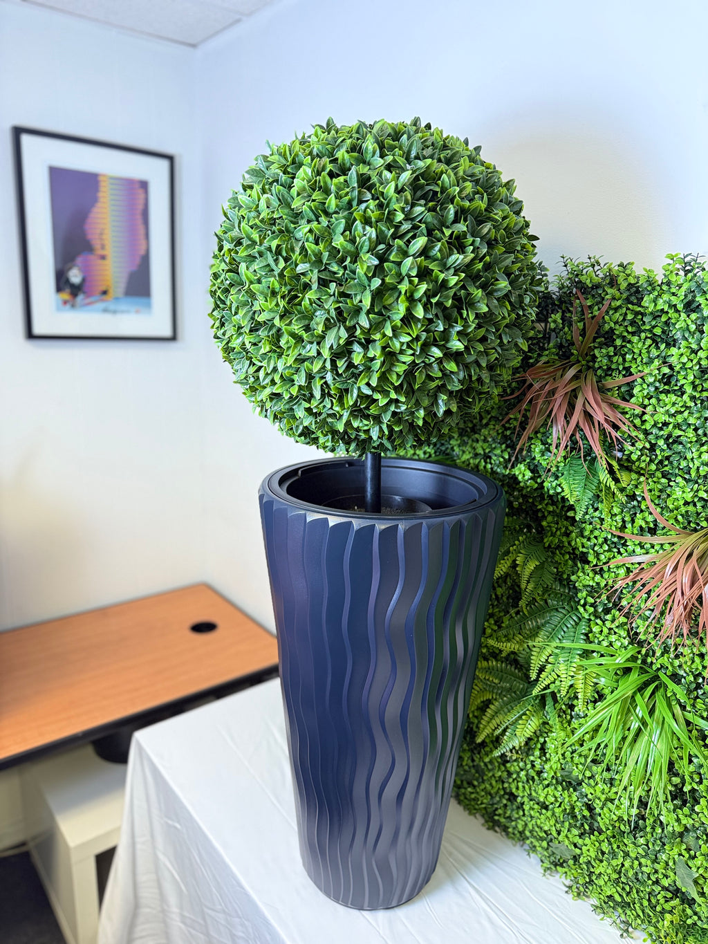 Sand City Black Planter 29.5" Round Design