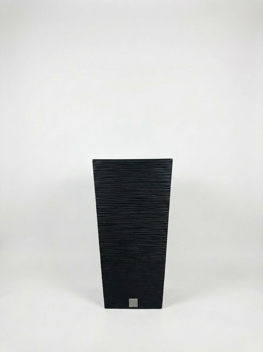 Furu Black Square Planter – 30" Horizontal Lined Texture